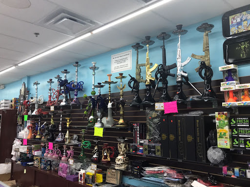 Tobacco Shop «Campus Smoke Shop», reviews and photos, 1525 W Tennessee St, Tallahassee, FL 32304, USA