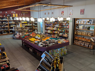 Chez Lucette & Fils, Primeur, Epicerie à Bonifacio