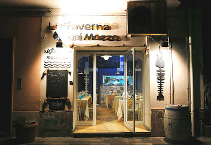 La Taverna del Mozzo Lungomare Trieste, 95, 84059 Marina di Camerota SA, Italia