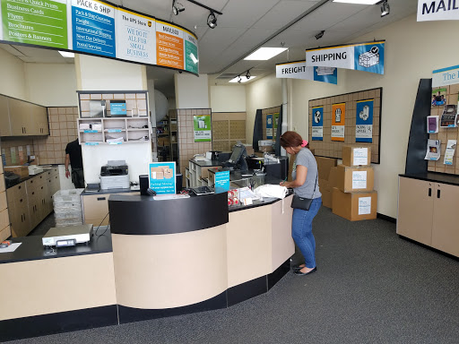 Shipping and Mailing Service «The UPS Store», reviews and photos, 673 Potomac Station Dr, Leesburg, VA 20176, USA