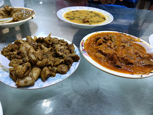 مطعم البيت الابيض (الهندي) 