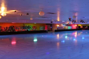 Rollhaven Skating Center-Flint, Grand Blanc Twp. image