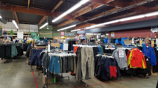 Bicycle Store «Sports Basement Walnut Creek», reviews and photos, 1881 Ygnacio Valley Rd, Walnut Creek, CA 94598, USA