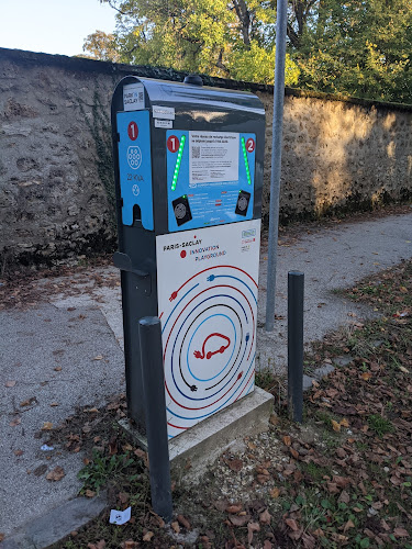 Station de recharge pour véhicules électriques à Gif-sur-Yvette