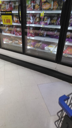 Grocery Store «Kroger», reviews and photos, 5050 Rutgers Street Northwest, Roanoke, VA 24012, USA