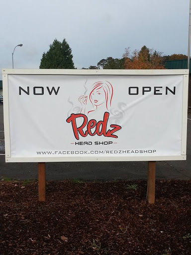 Tobacco Shop «Redz Head Shop», reviews and photos, 1682 N Adair St, Cornelius, OR 97113, USA