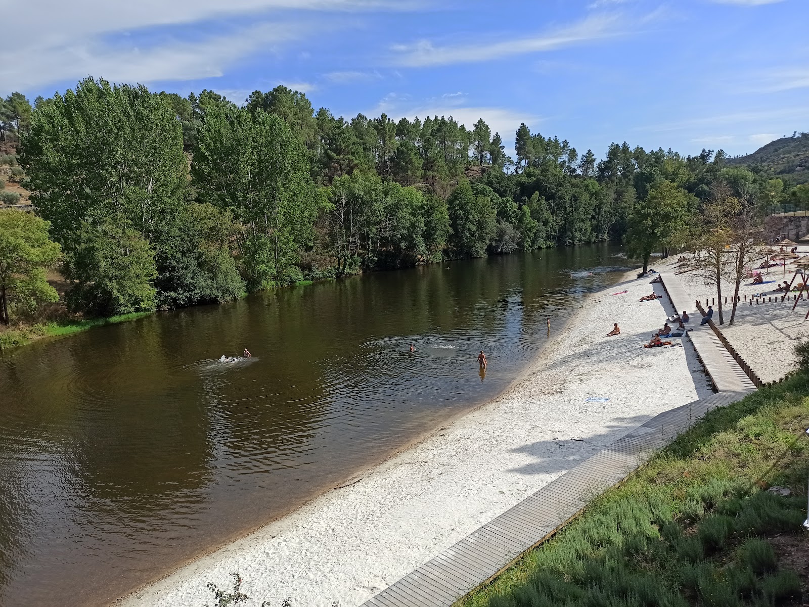 Praia Fluvial de Rabacal'in fotoğrafı çok temiz temizlik seviyesi ile