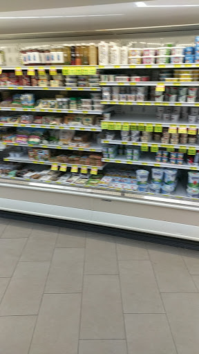 Grocery Store «Acme Fresh Market No. 1», reviews and photos, 1835 W Market St, Akron, OH 44313, USA