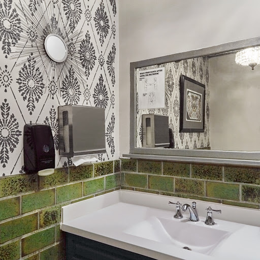 Tattoo Shop «Speakeasy Custom Tattoo», reviews and photos, 1935 1/2 W North Ave, Chicago, IL 60622, USA