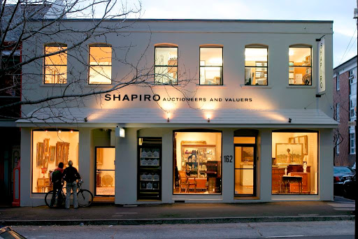 Shapiro Auctioneers and Gallery