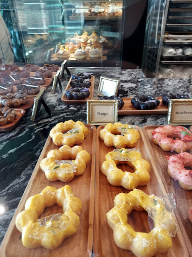Gäbi Boutique Donut & Pastry
