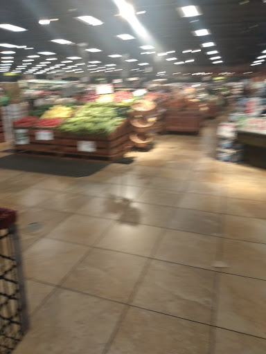 Supermarket «Giant Eagle Supermarket», reviews and photos, 6300 Biddulph Rd, Brooklyn, OH 44144, USA