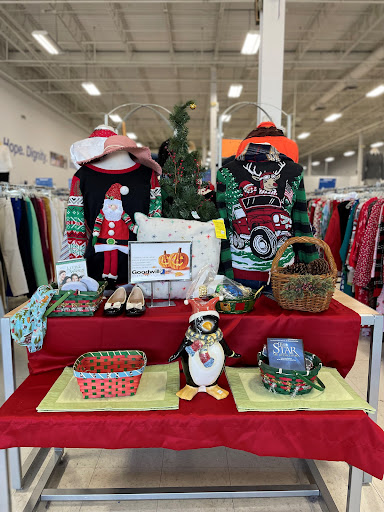 Thrift Store «Goodwill Midlothian Crossing Retail Store», reviews and photos