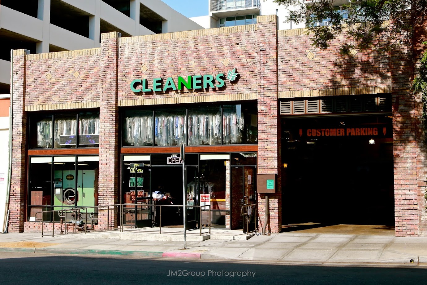 7th Avenue Cleaners