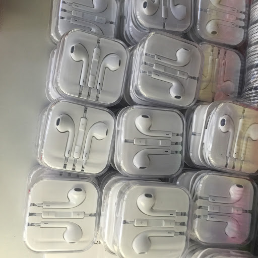 Electronics Repair Shop «faraj enterprise gadget repair», reviews and photos, 346 Bloomfield Ave, Montclair, NJ 07042, USA