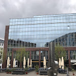 Photo n°2 de l'avis de Jerg.u fait le 10/05/2017 à 12:21 sur le  Rheinischer Hafen à Hamburg