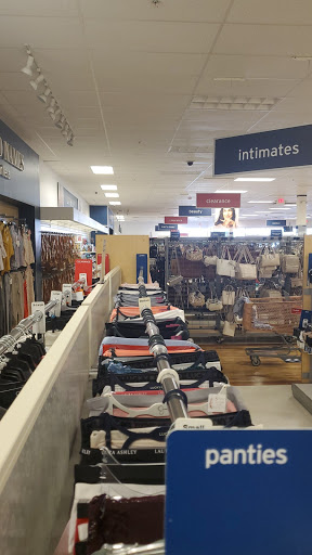 Department Store «Marshalls & HomeGoods», reviews and photos, 3030 W Loop 289 #100, Lubbock, TX 79407, USA