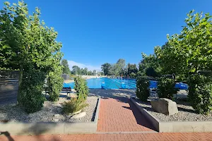 Freischwimmbad Hubmühle image