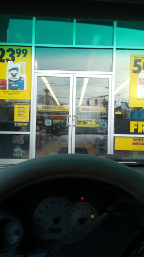 Auto Parts Store «Advance Auto Parts», reviews and photos, 839 Broad St, Central Falls, RI 02863, USA