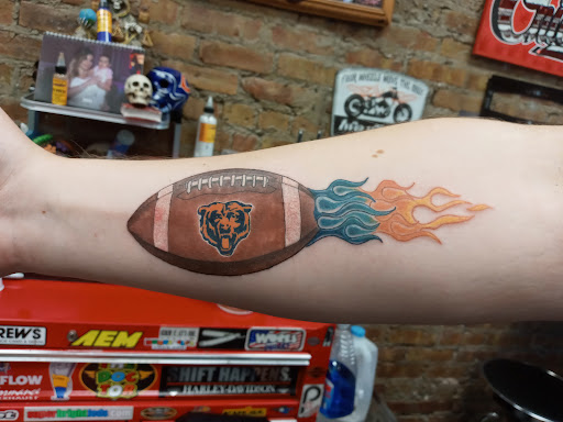 Tattoo Shop «Stained in pain tattoos», reviews and photos, 4211 N Milwaukee Ave, Chicago, IL 60641, USA