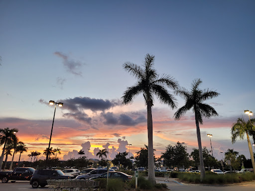 Outlet Mall «Tanger Outlet Daytona», reviews and photos, 1100 Cornerstone Blvd, Daytona Beach, FL 32117, USA