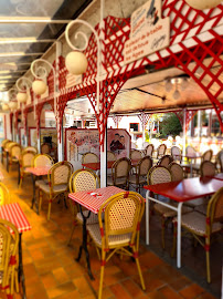 Atmosphère du Restaurant français Chez Gégène à Joinville-le-Pont - n°5