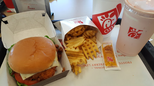 Fast Food Restaurant «Chick-fil-A», reviews and photos, 4959 Jonesboro Rd, Forest Park, GA 30297, USA