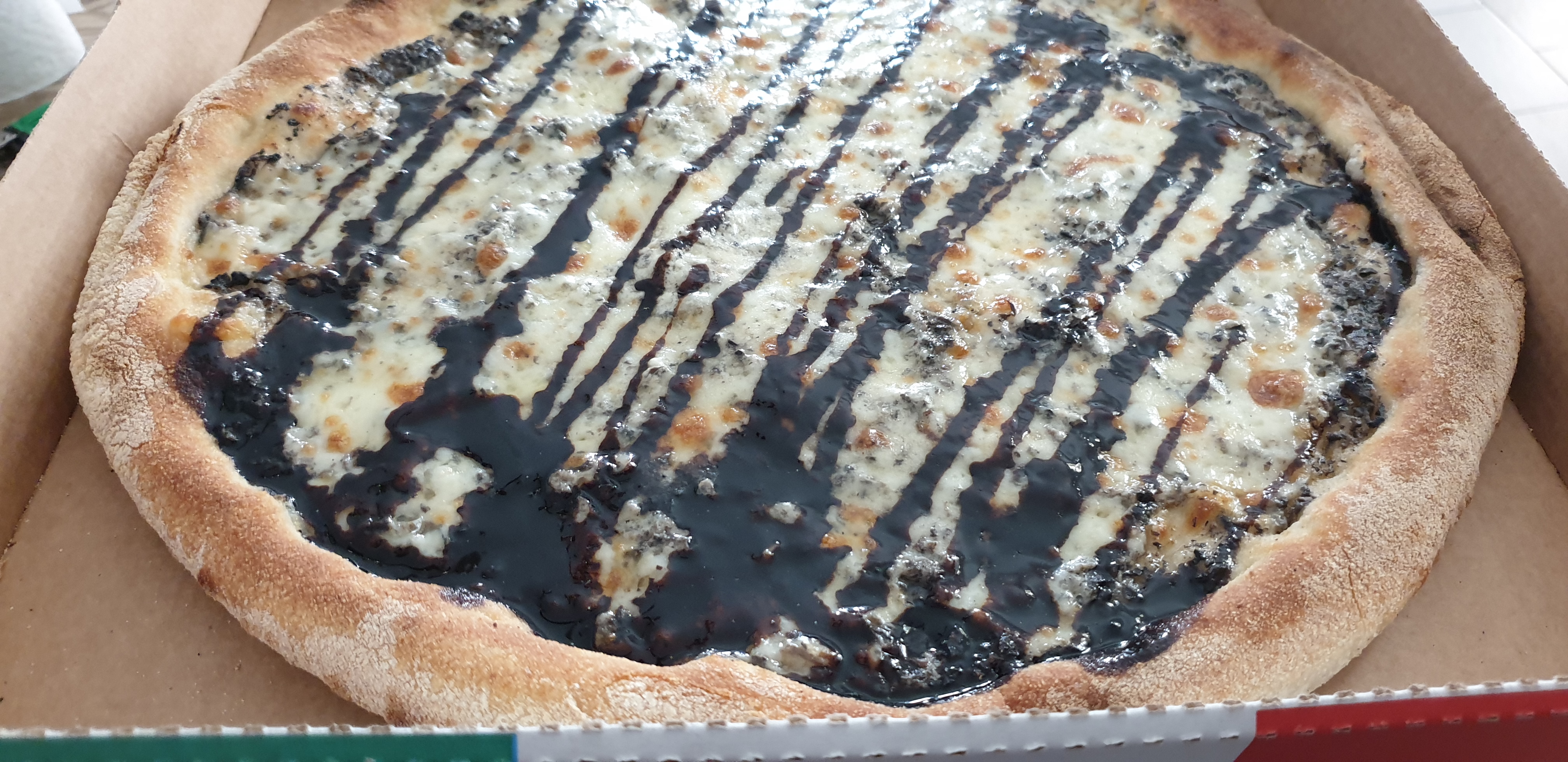 Photo n° 2 de l'avis de Jen. fait le 12/05/2019 à 18:58
