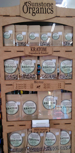 Grocery Store «Cottonwoods Market», reviews and photos, 35867 Knox Butte Rd E, Albany, OR 97322, USA