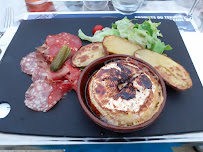 Charcuterie du Restaurant français Sur le Pont à Saint-Aignan - n°2