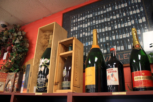 Wine Store «Middletown Fine Wine & Spirits», reviews and photos, 721 S Breiel Blvd, Middletown, OH 45044, USA