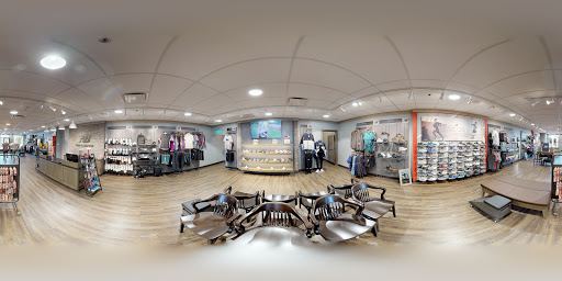 Shoe Store «New Balance - Milwaukee», reviews and photos, 17155 W Bluemound Rd a, Brookfield, WI 53005, USA