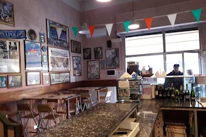 Pizzeria Vecchia Napoli image