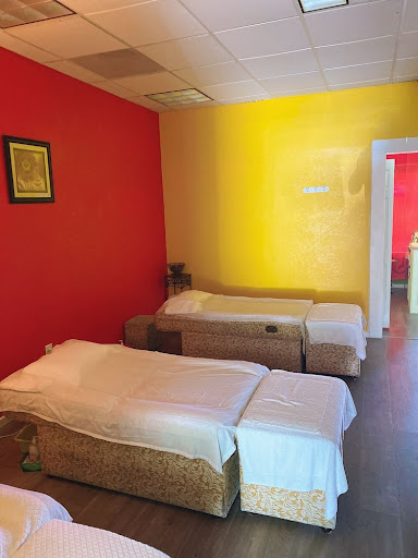 Massage Spa «Los Gatos Foot Spa», reviews and photos, 654 N Santa Cruz Ave # D, Los Gatos, CA 95030, USA