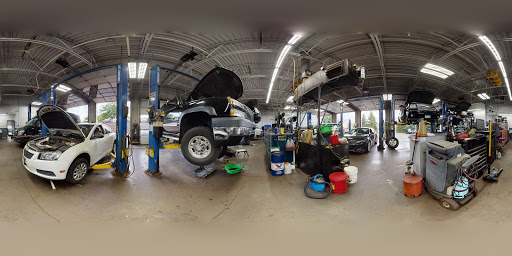 Tire Shop «ULTIMATE CAR CARE», reviews and photos, 5641 Blackburn Ln, Inver Grove Heights, MN 55076, USA