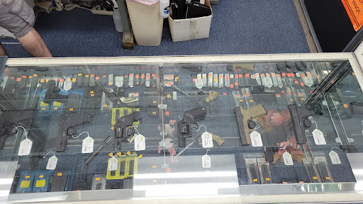 Pawn Shop «American Pawn of Ocala», reviews and photos, 14 SW 1st Ave, Ocala, FL 34471, USA