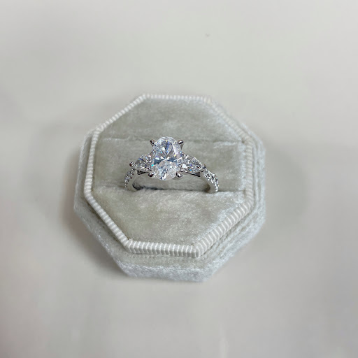 Jeweler «Goldsmith Jewelry Shoppe», reviews and photos, 1212 Lee Rd, Orlando, FL 32810, USA