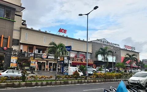 Sunset Point Shopping Centre image