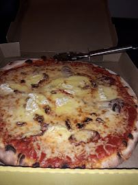 Plats et boissons du Pizzas à emporter PIZZA CHIC à Bassens - n°11