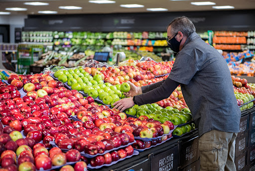 Grocery Store «Stop & Shop», reviews and photos, 540 Squire Rd, Revere, MA 02151, USA