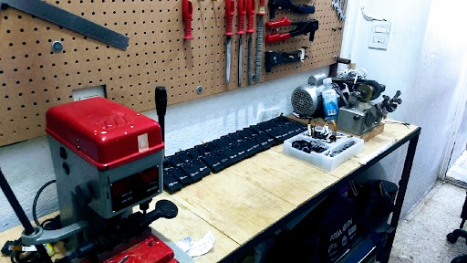 Cerrajería móvil a domicilio 24/h