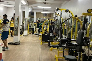 Marut Gym & Fitness Center Gym In Laxmi Nagar) image