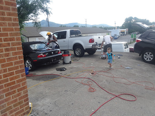 A-1-EIGHT AUTOMOTIVE. -AUTO DETAILING & CERAMIC COATING en Salem