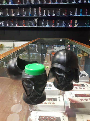 Variety Store «The Vape Shop», reviews and photos, 1170 Oslo Rd #2, Vero Beach, FL 32962, USA