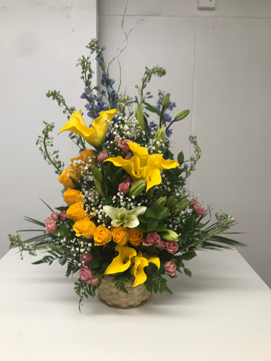 Florist «Flowers to Go Miami», reviews and photos, 7068 NW 50th St, Miami, FL 33166, USA