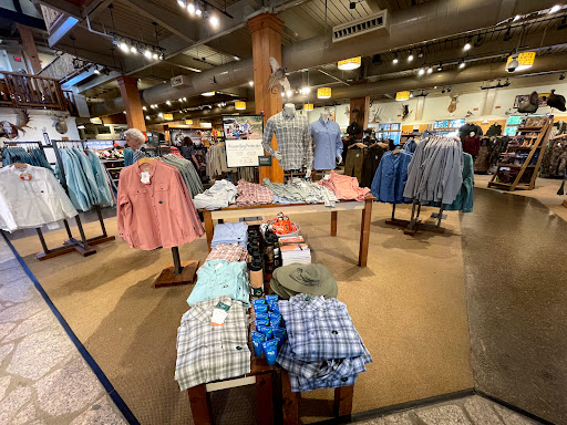 Clothing Store «L.L. Bean», reviews and photos, 95 Main St, Freeport, ME 04032, USA