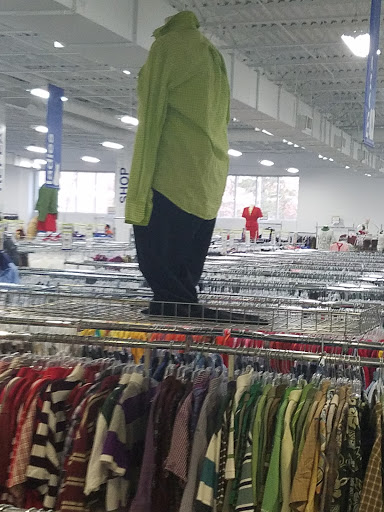 Thrift Store «Goodwill Short Pump Retail Store», reviews and photos, 4200 Tom Leonard Dr, Glen Allen, VA 23060, USA