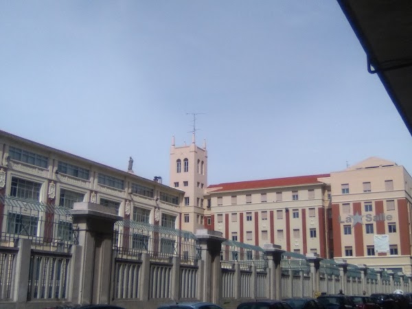 Imagen de Colegio San Juan Bautista de La Salle (2 de 6)