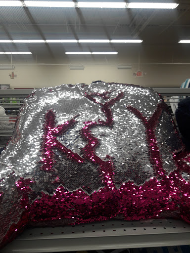 Clothing Store «Burlington Coat Factory», reviews and photos, 6900 Chestnut St, Gilroy, CA 95020, USA