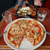 Pizza du Restaurant italien Pizza e Fichi à Paris - n°7